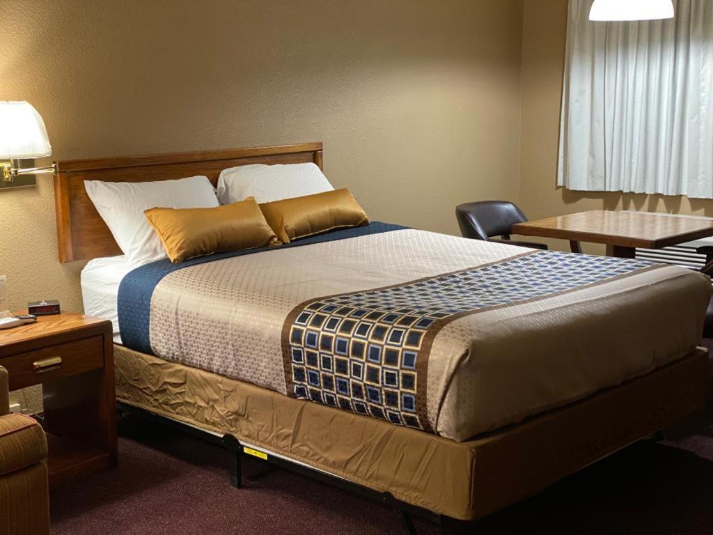 Royal Inn Lovelock Kültér fotó
